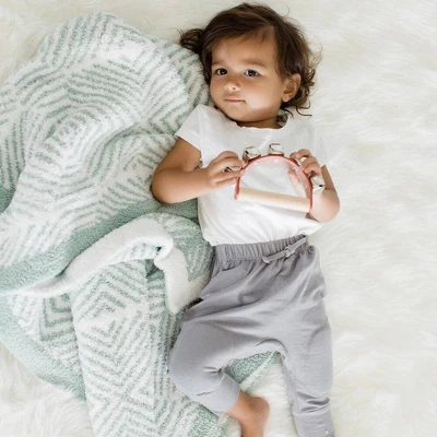 Bazzle Baby Hugga Cozy Blanket 3 Bazzle Baby Hugga Cozy Blanket - Image 3